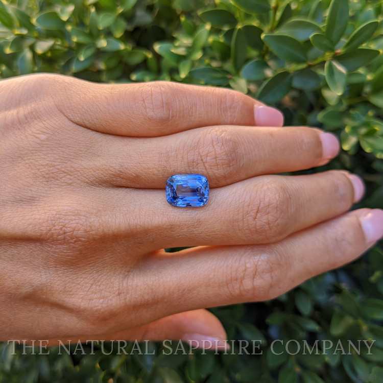 5.09 Ct. Blue Sapphire from Ceylon (Sri Lanka)