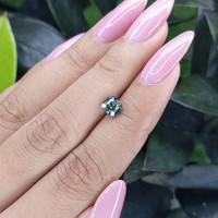 1.16 Ct. Bi Color Sapphire from Madagascar Life Style