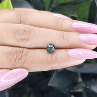 1.16 Ct. Bi Color Sapphire from Madagascar Life Style
