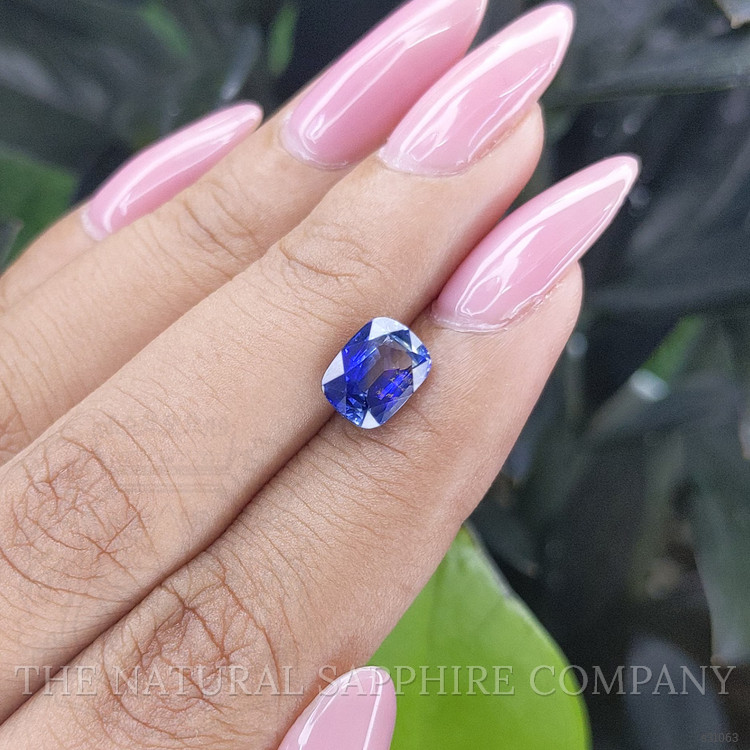 2.32 Ct. Bi Color Sapphire from Tanzania