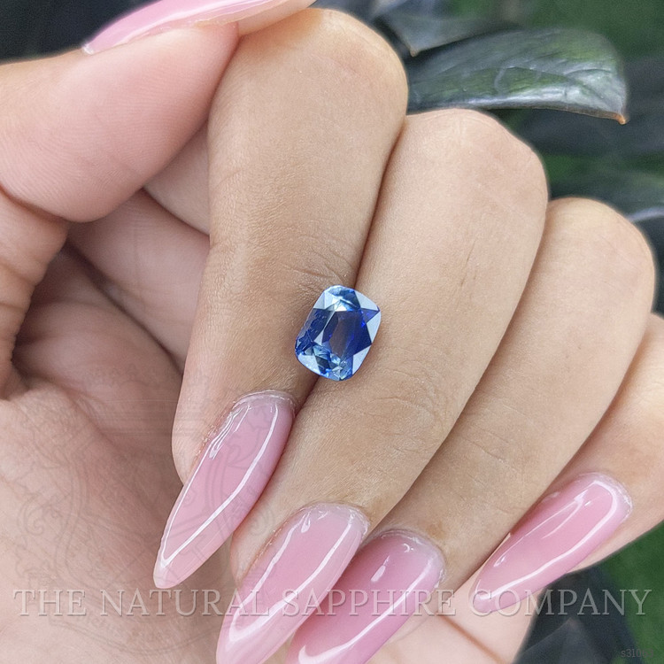 2.32 Ct. Bi Color Sapphire from Tanzania