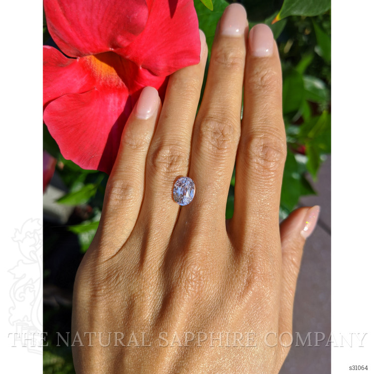 3.71 Ct. Pink Sapphire from Ceylon (Sri Lanka)