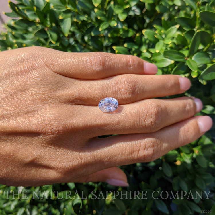 3.71 Ct. Pink Sapphire from Ceylon (Sri Lanka)