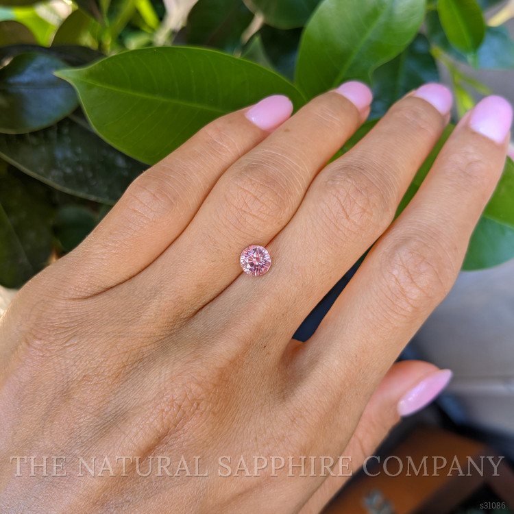 1.28 Ct. Padparadscha Sapphire from Ceylon (Sri Lanka)
