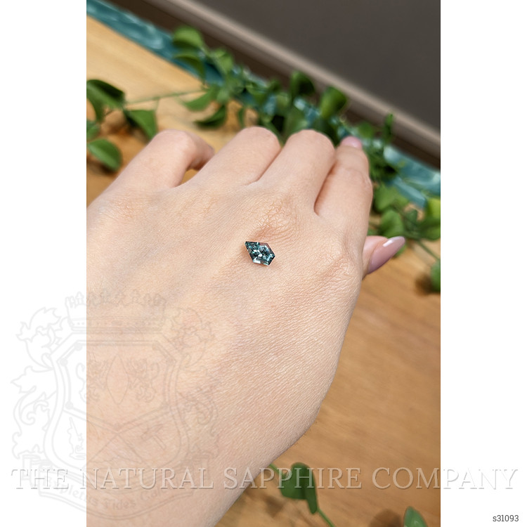 0.86 Ct. Bluish Green Sapphire from Montana