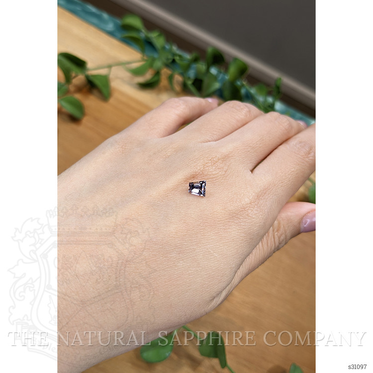 0.94 Ct. Purplish Pink Sapphire from Montana