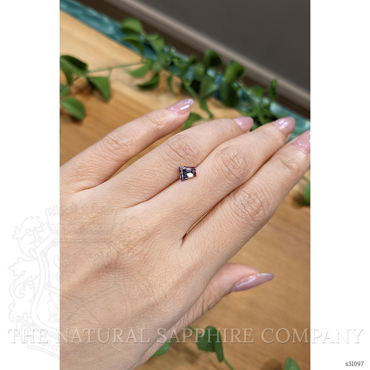0.94 Ct. Purplish Pink Sapphire from Montana