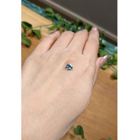 1.00 Ct. Greenish Blue Sapphire from Montana Life Style