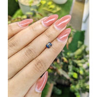 0.95 Ct. Bi Color Sapphire from Ceylon (Sri Lanka) Life Style