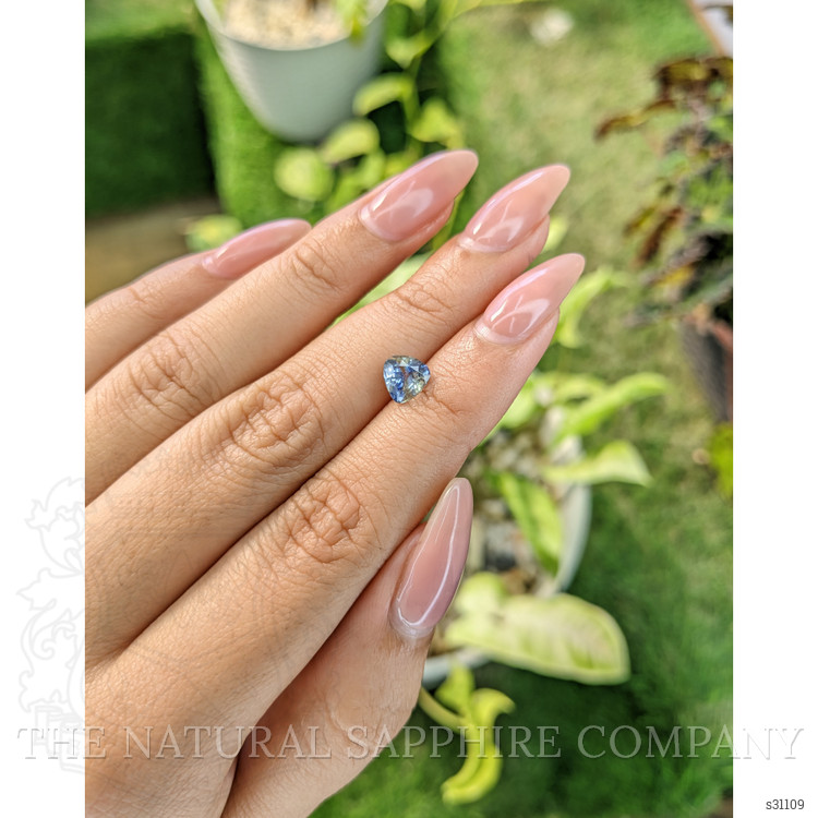 1.44 Ct. Bi Color Sapphire from Ceylon (Sri Lanka)