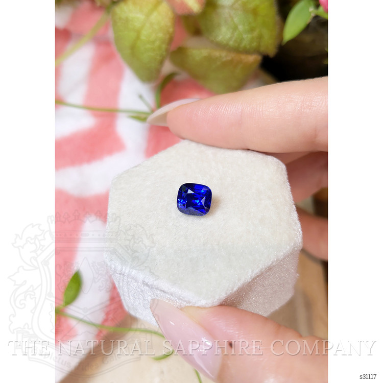 3.01 Ct. Blue Sapphire from Ceylon (Sri Lanka)