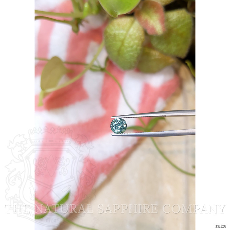 1.18 Ct. Greenish Blue Sapphire from Montana