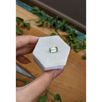 2.59 Ct. Yellowish Green Sapphire from Montana Life Style