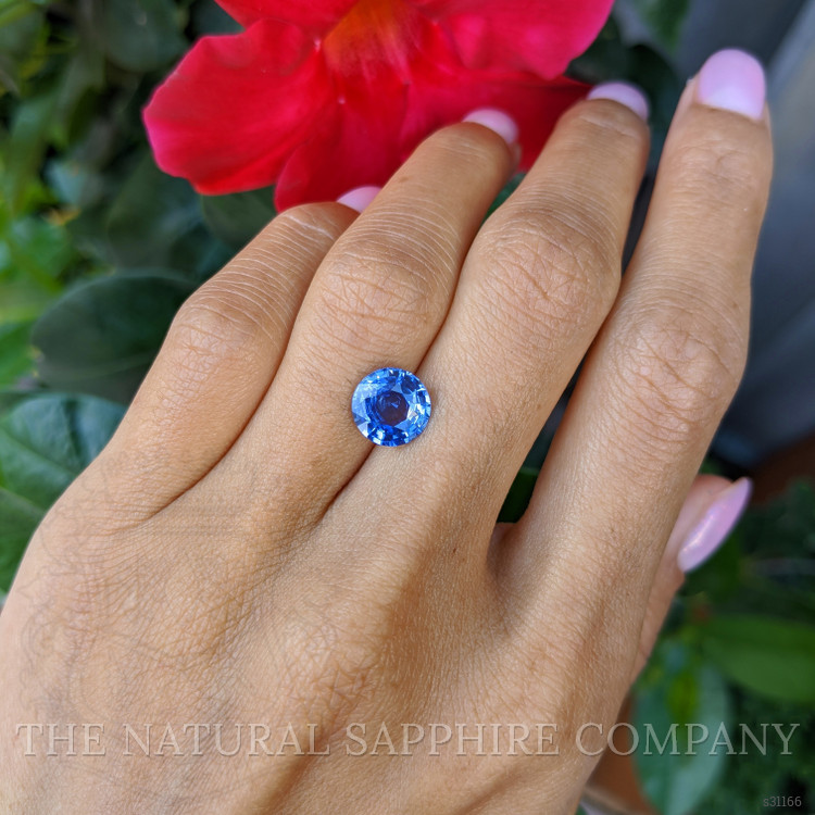 2.51 Ct. Blue Sapphire from Ceylon (Sri Lanka)