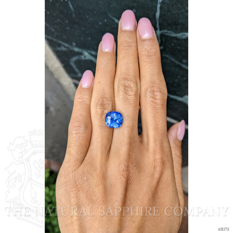 6.17 Ct. Blue Sapphire from Ceylon (Sri Lanka)