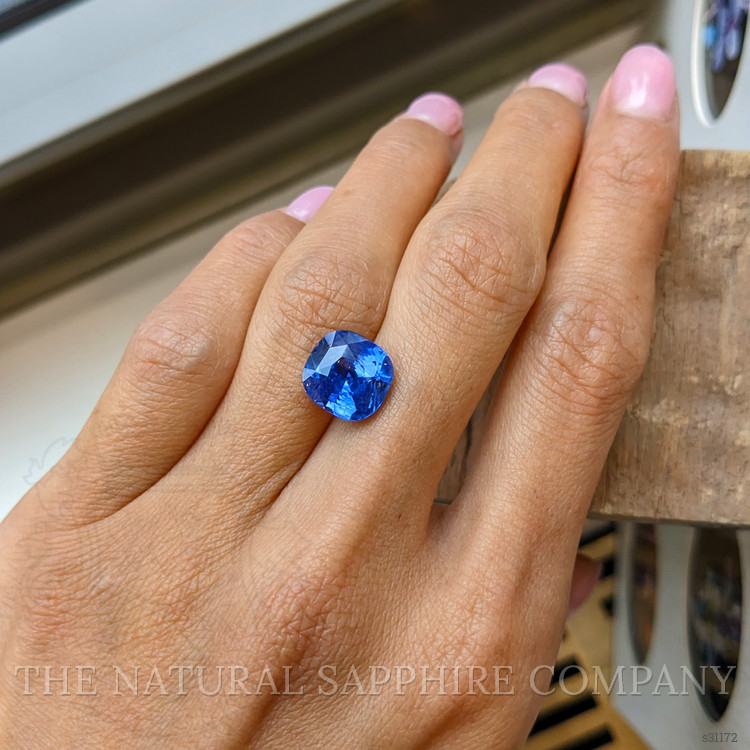 6.17 Ct. Blue Sapphire from Ceylon (Sri Lanka)