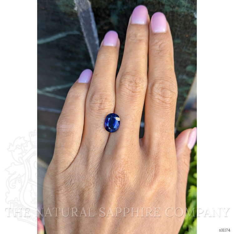 4.33 Ct. Blue Sapphire from Ceylon (Sri Lanka)