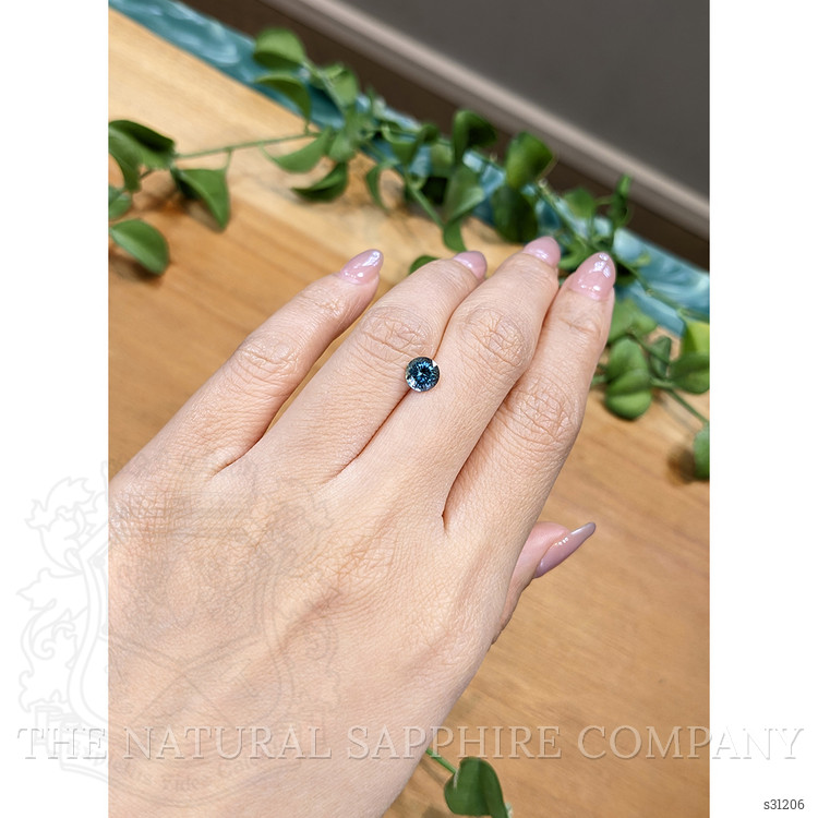 1.03 Ct. Greenish Blue Sapphire from Montana