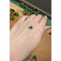 1.83 Ct. Greenish Blue Sapphire from Montana Life Style