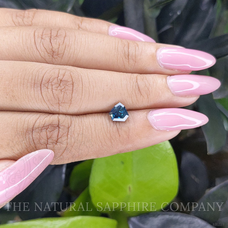 1.05 Ct. Greenish Blue Sapphire from Madagascar