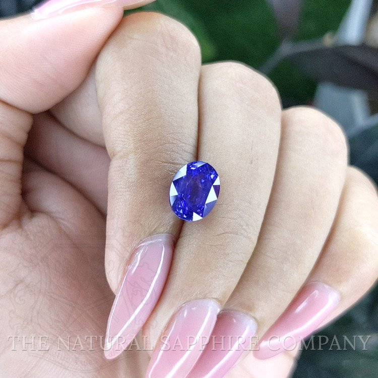 3.54 Ct. Color Change Sapphire from Ceylon (Sri Lanka)