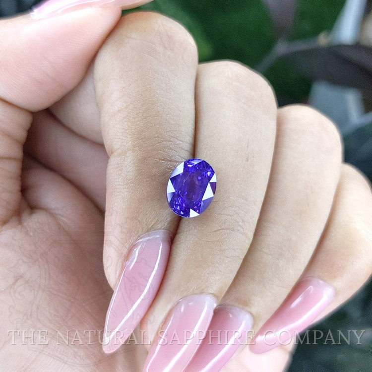 3.54 Ct. Color Change Sapphire from Ceylon (Sri Lanka)