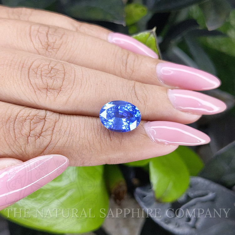 6.01 Ct. Blue Sapphire from Ceylon (Sri Lanka)