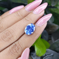 6.01 Ct. Blue Sapphire from Ceylon (Sri Lanka) Life Style