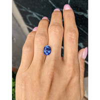 4.11 Ct. Blue Sapphire from Ceylon (Sri Lanka) Life Style