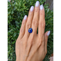 7.08 Ct. Blue Sapphire from Ceylon (Sri Lanka) Life Style