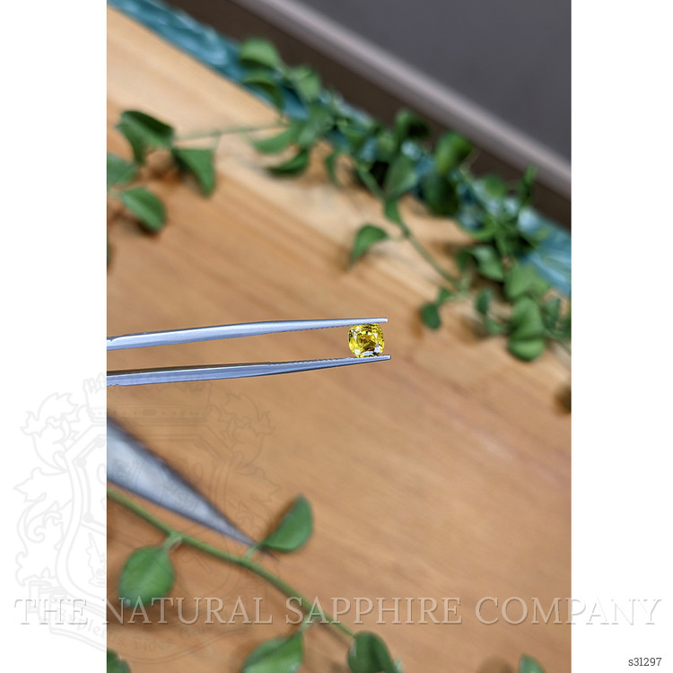 1.07 Ct. Yellow Sapphire from Ceylon (Sri Lanka)