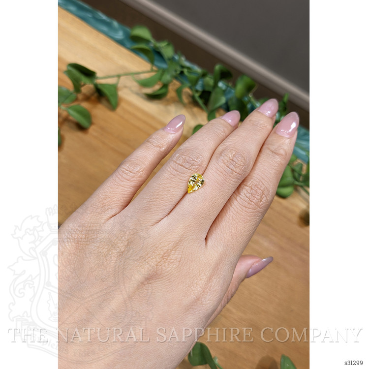 1.33 Ct. Yellow Sapphire from Ceylon (Sri Lanka)
