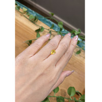 1.25 Ct. Orangish Yellow Sapphire from Ceylon (Sri Lanka) Life Style