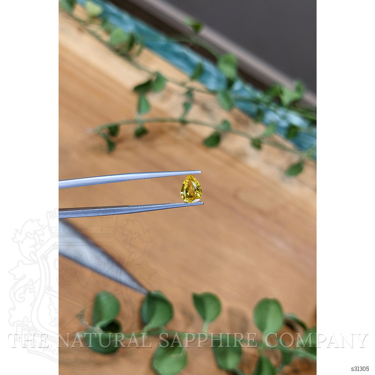 1.25 Ct. Yellow Sapphire from Ceylon (Sri Lanka)