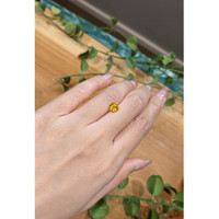 1.15 Ct. Yellowish Orange Sapphire from Ceylon (Sri Lanka) Life Style