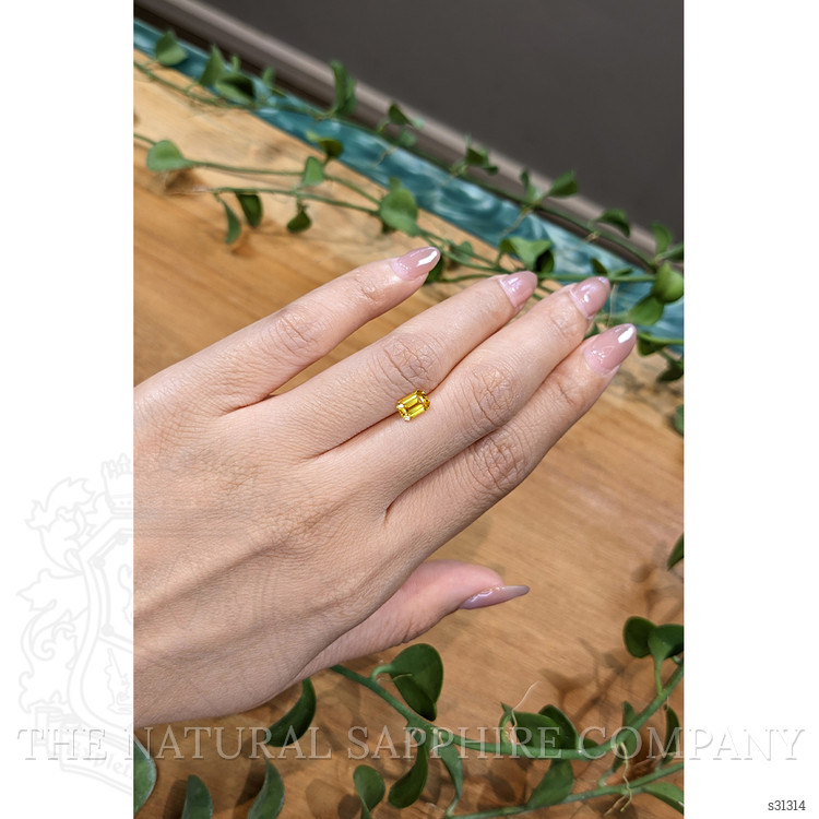 0.98 Ct. Yellow Sapphire from Ceylon (Sri Lanka)