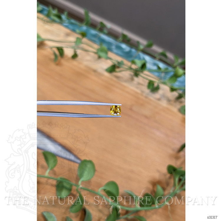 1.13 Ct. Orangish Yellow Sapphire from Ceylon (Sri Lanka)