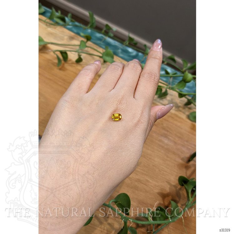 1.21 Ct. Orangish Yellow Sapphire from Ceylon (Sri Lanka)