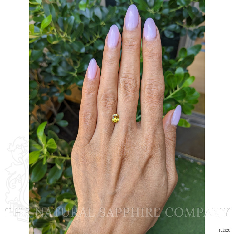 0.97 Ct. Yellow Sapphire from Ceylon (Sri Lanka)