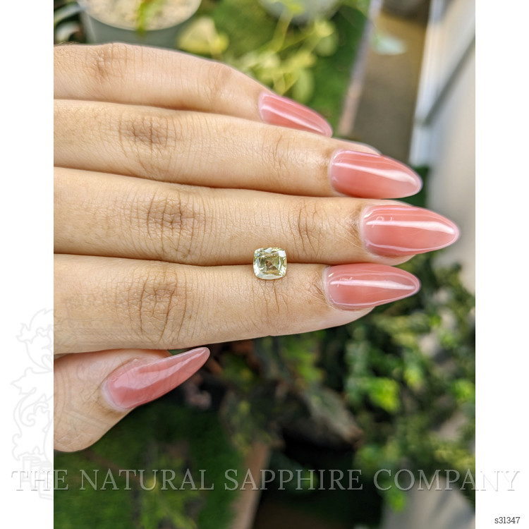 1.28 Ct. Yellow Sapphire from Ceylon (Sri Lanka)