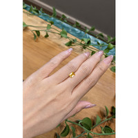 1.03 Ct. Yellow Sapphire from Ceylon (Sri Lanka) Life Style