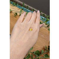 1.08 Ct. Orangish Yellow Sapphire from Ceylon (Sri Lanka) Life Style