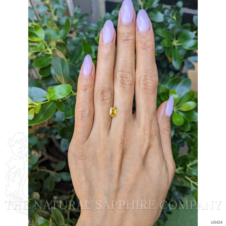 1.21 Ct. Yellow Sapphire from Ceylon (Sri Lanka)