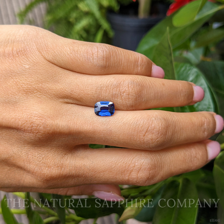 2.02 Ct. Color Change Sapphire from Ceylon (Sri Lanka)