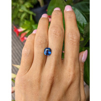 3.06 Ct. Blue Sapphire from Ceylon (Sri Lanka) Life Style