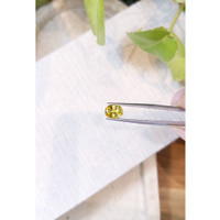 2.04 Ct. Yellow Sapphire from Ceylon (Sri Lanka) Life Style