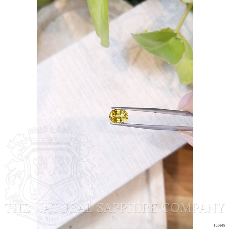 2.04 Ct. Yellow Sapphire from Ceylon (Sri Lanka)