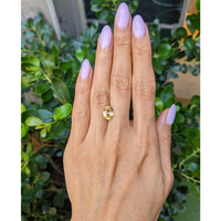 4.26 Ct. Yellow Sapphire from Ceylon (Sri Lanka) Life Style