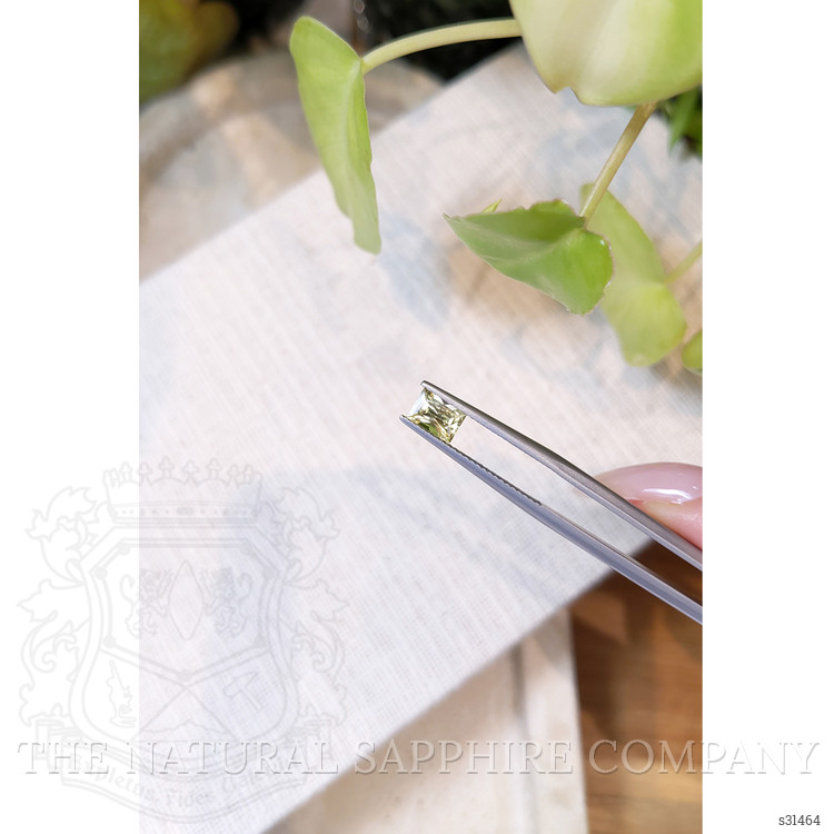 0.84 Ct. Yellow Sapphire from Ceylon (Sri Lanka)