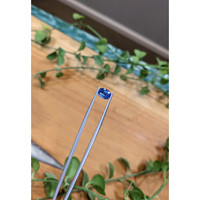 2.13 Ct. Blue Sapphire from Ceylon (Sri Lanka) Life Style